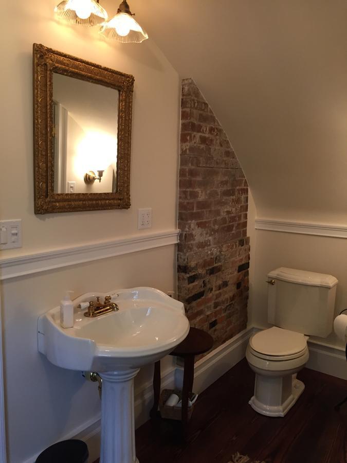 Innkeeper'S Place B&B Stafford Экстерьер фото