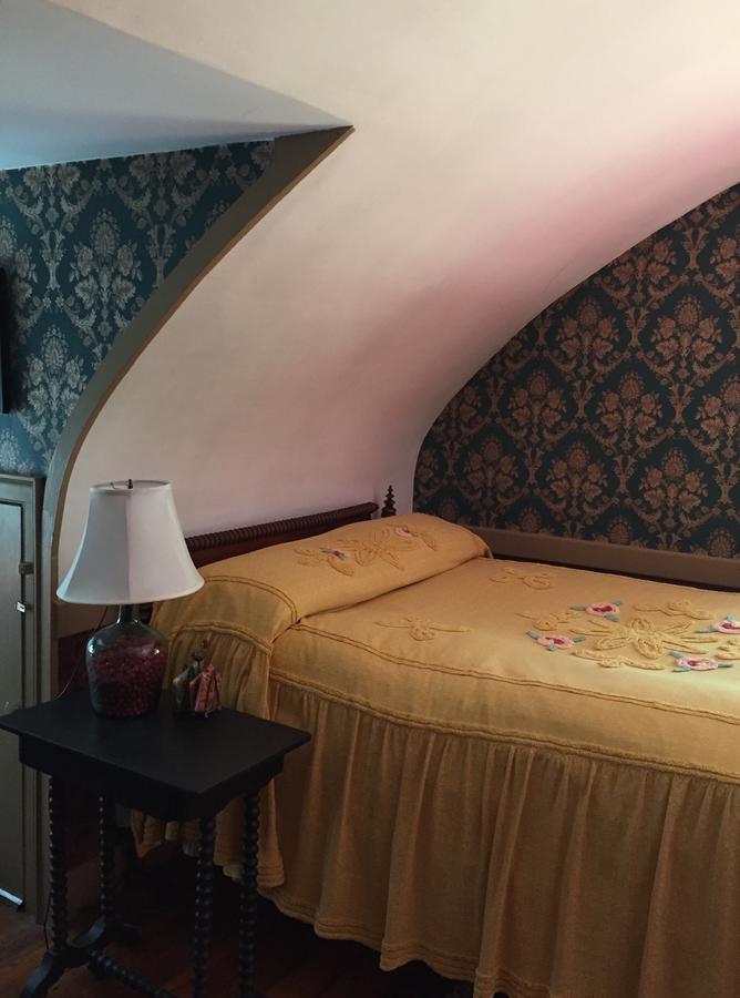 Innkeeper'S Place B&B Stafford Экстерьер фото