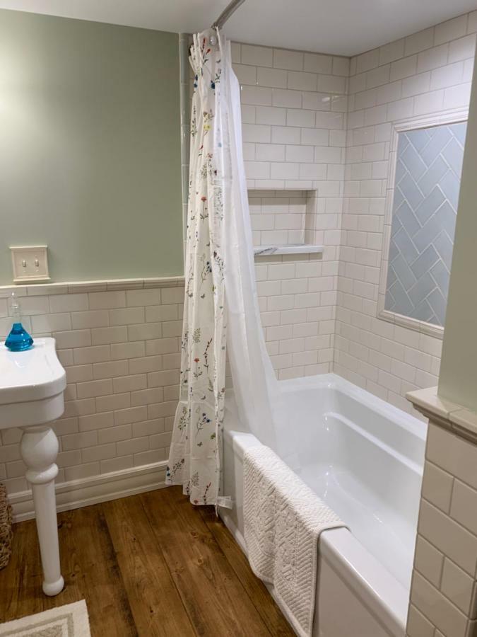 Innkeeper'S Place B&B Stafford Экстерьер фото